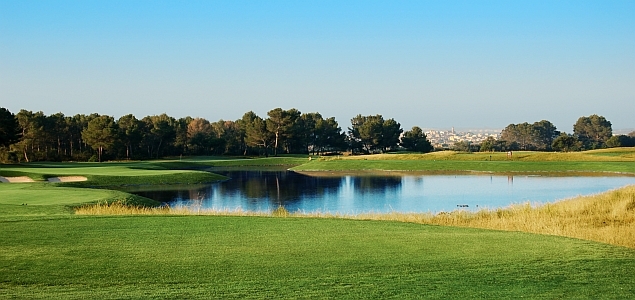 Golfplatz Golf Park Mallorca Puntiró Wasserhinderniss